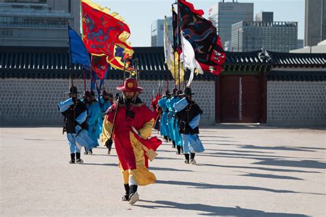 The Rise and Fall of the Samguk Period: A Dance of Kingdoms, Shifting Alliances, and Ultimately, Unification